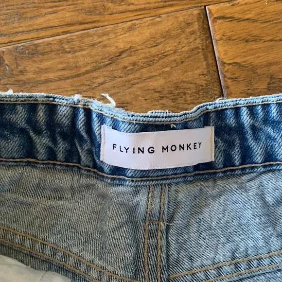Flying Monkey High Rise Shorts Size 28 - Picture 2 of 4